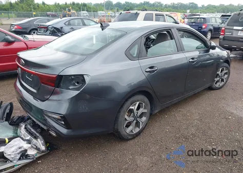 2021 Kia Forte Lxs из США, поврежденный, VIN 3KPF24AD6ME356768